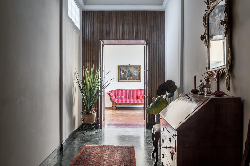 Luxury Petra San Frediano By Mmega Apartment Florence Ngoại thất bức ảnh