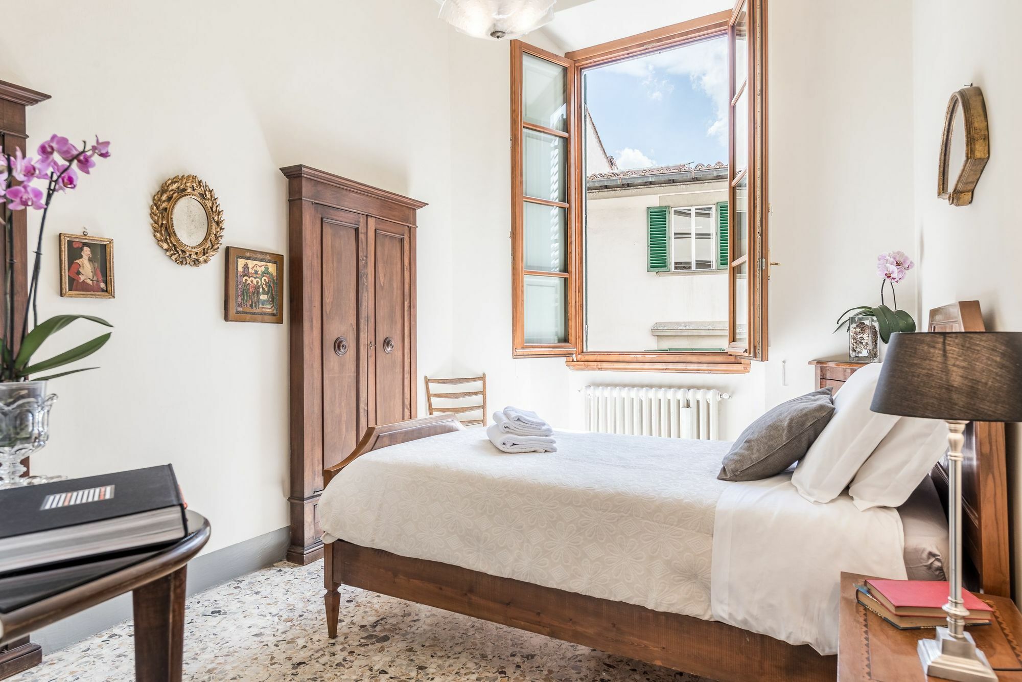 Luxury Petra San Frediano By Mmega Apartment Florence Ngoại thất bức ảnh